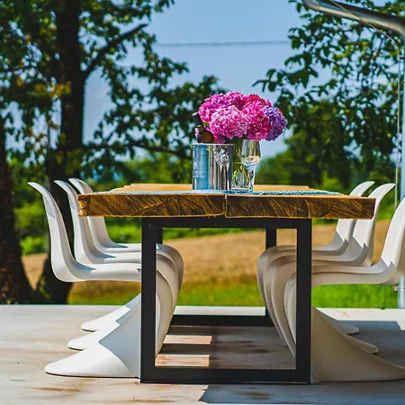 Premium Gardenguesthouse Mlinar With Pool & Sauna Pensión