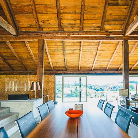 Maison d'hôtes Premium Gardenguesthouse Mlinar With Pool & Sauna 3*