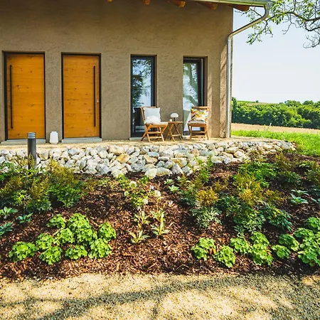 בית הארחה Premium Gardenguesthouse Mlinar With Pool & Sauna *