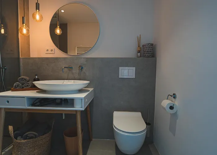 Premium Gardenguesthouse Mlinar With Pool & Sauna בית הארחה Fokovci