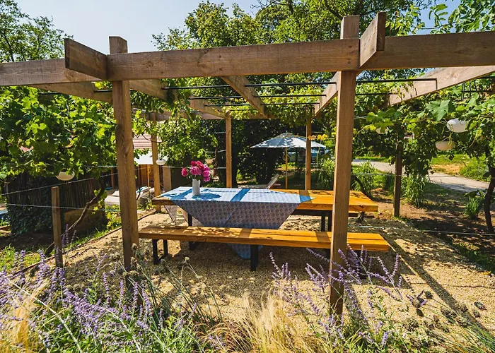 Guest house Premium Gardenguesthouse Mlinar With Pool & Sauna