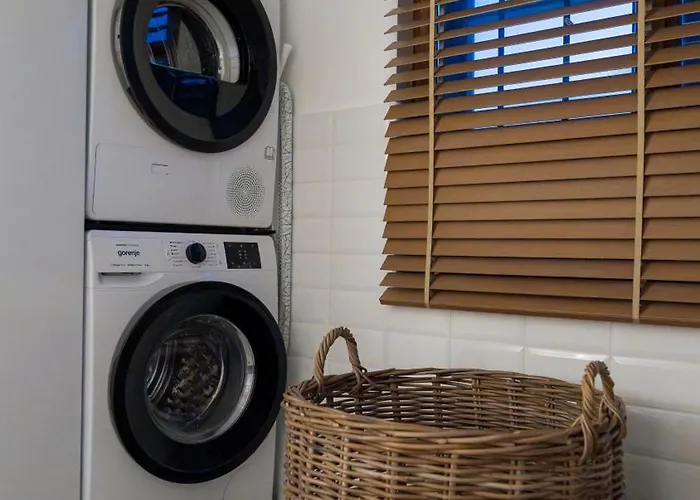 בית הארחה Premium Gardenguesthouse Mlinar With Pool & Sauna Fokovci