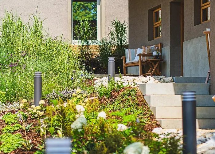 Premium Gardenguesthouse Mlinar With Pool & Sauna בית הארחה 3*